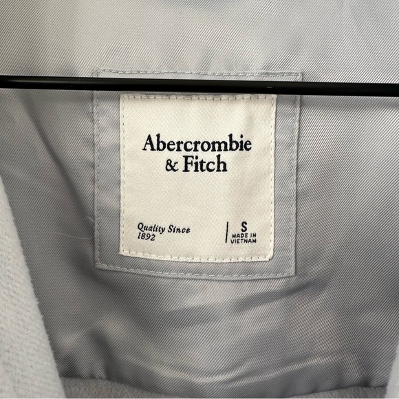 ABERCROMBIE blue cozy shirt jacket - Picture 6 of 6